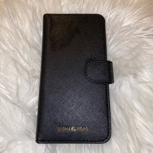 Michael Kors iPhone Wallet